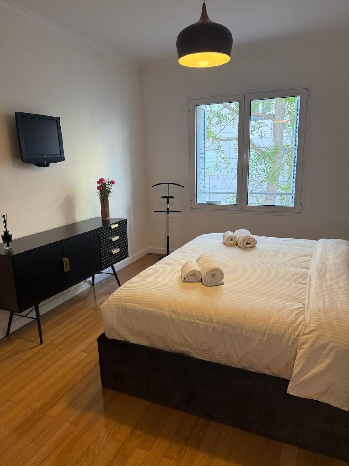 Apartment 3br Emerald Expo