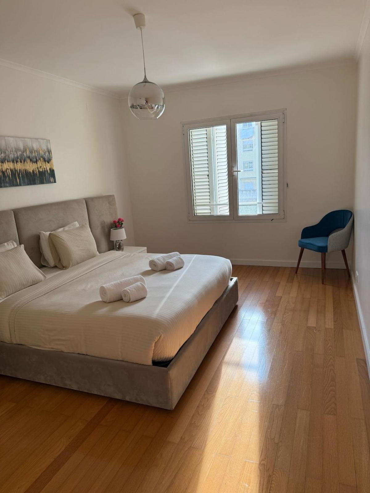 Apartment 3br Emerald Expo
