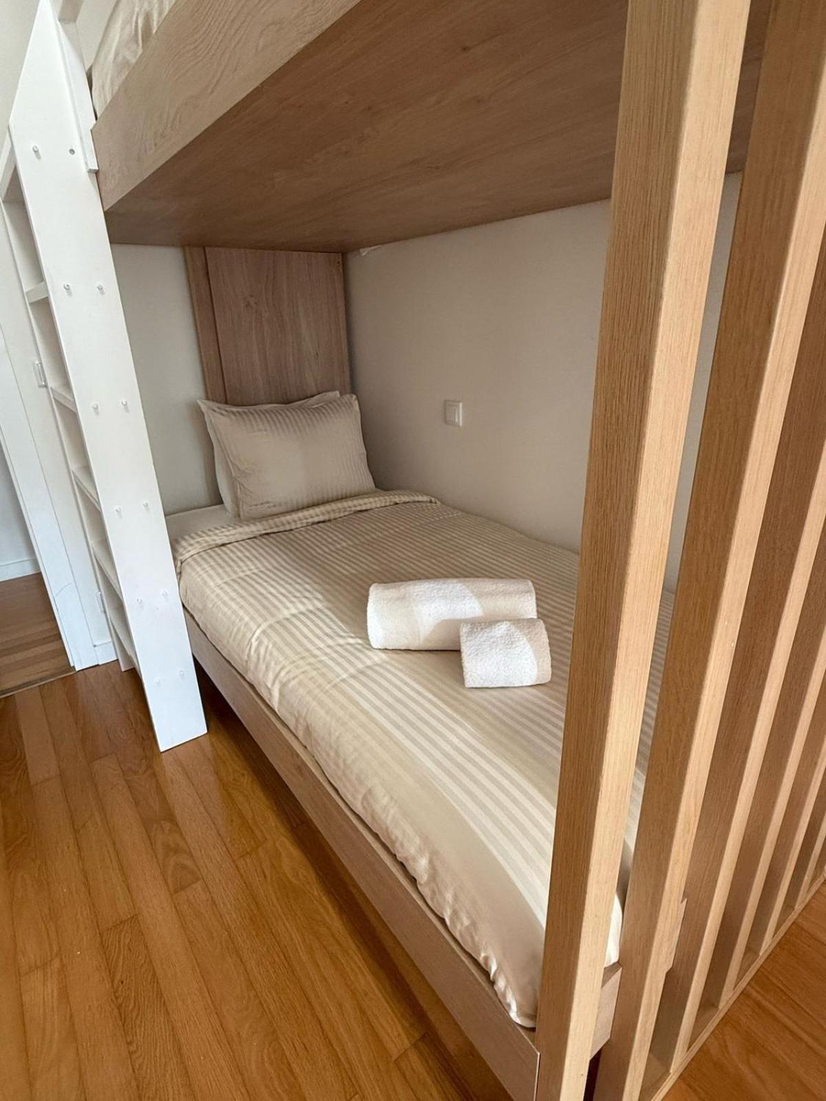 3br Emerald Expo Apartment Lissabon